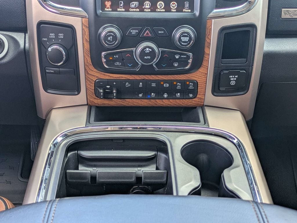 Used 2017 RAM 2500 Longhorn w/ Convenience Group AWD/4WD image 18
