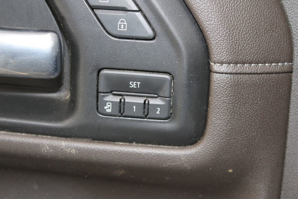 Used 2020 GMC Sierra 1500 SLT w/ SLT Premium Package image 42