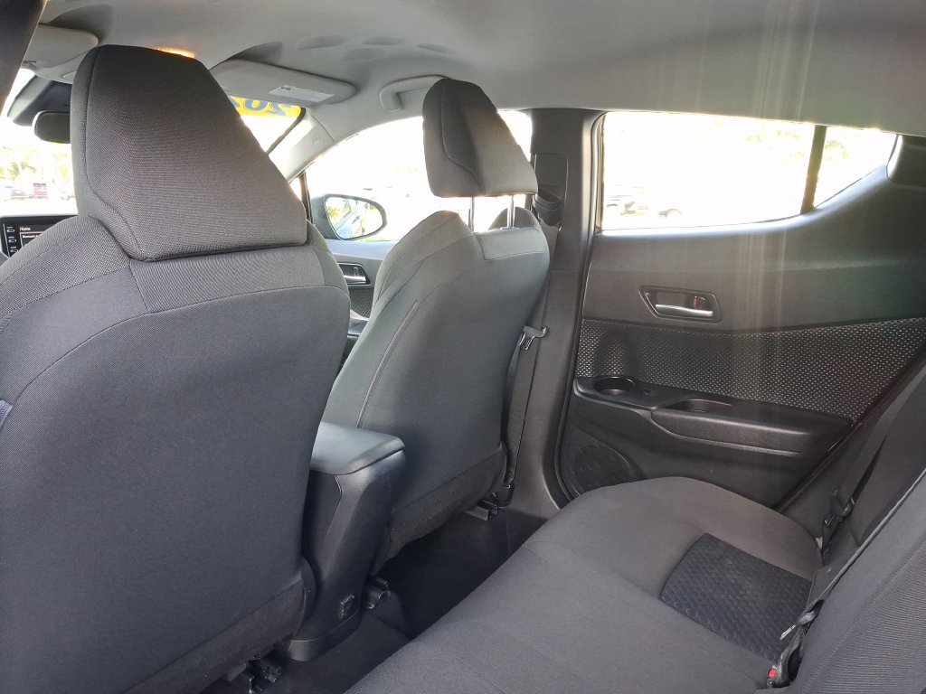 Used 2021 Toyota C-HR LE FWD image 13