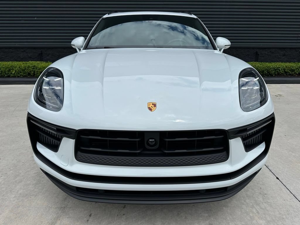 Used 2026 Porsche Macan S AWD/4WD image 8