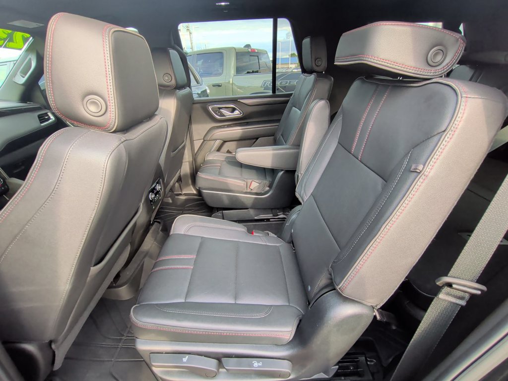 Used 2023 Chevrolet Tahoe RST w/ Luxury Package AWD/4WD image 24
