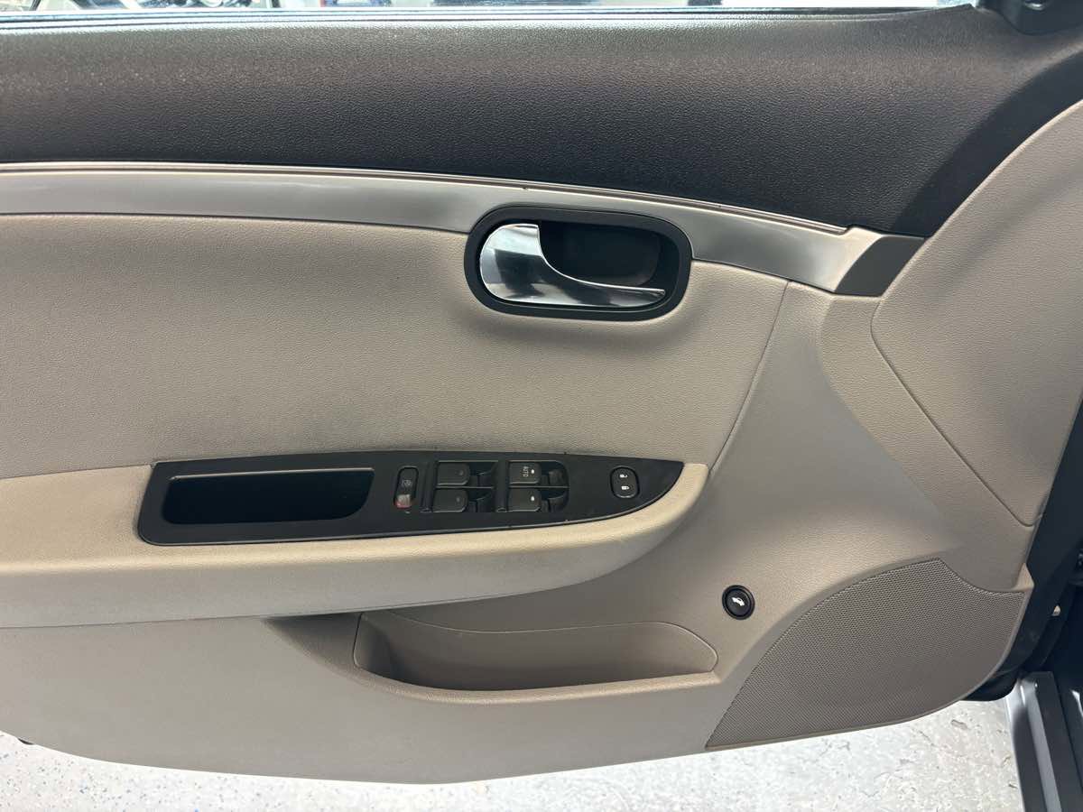 Used 2009 Saturn Aura XE w/ Preferred Package FWD image 19