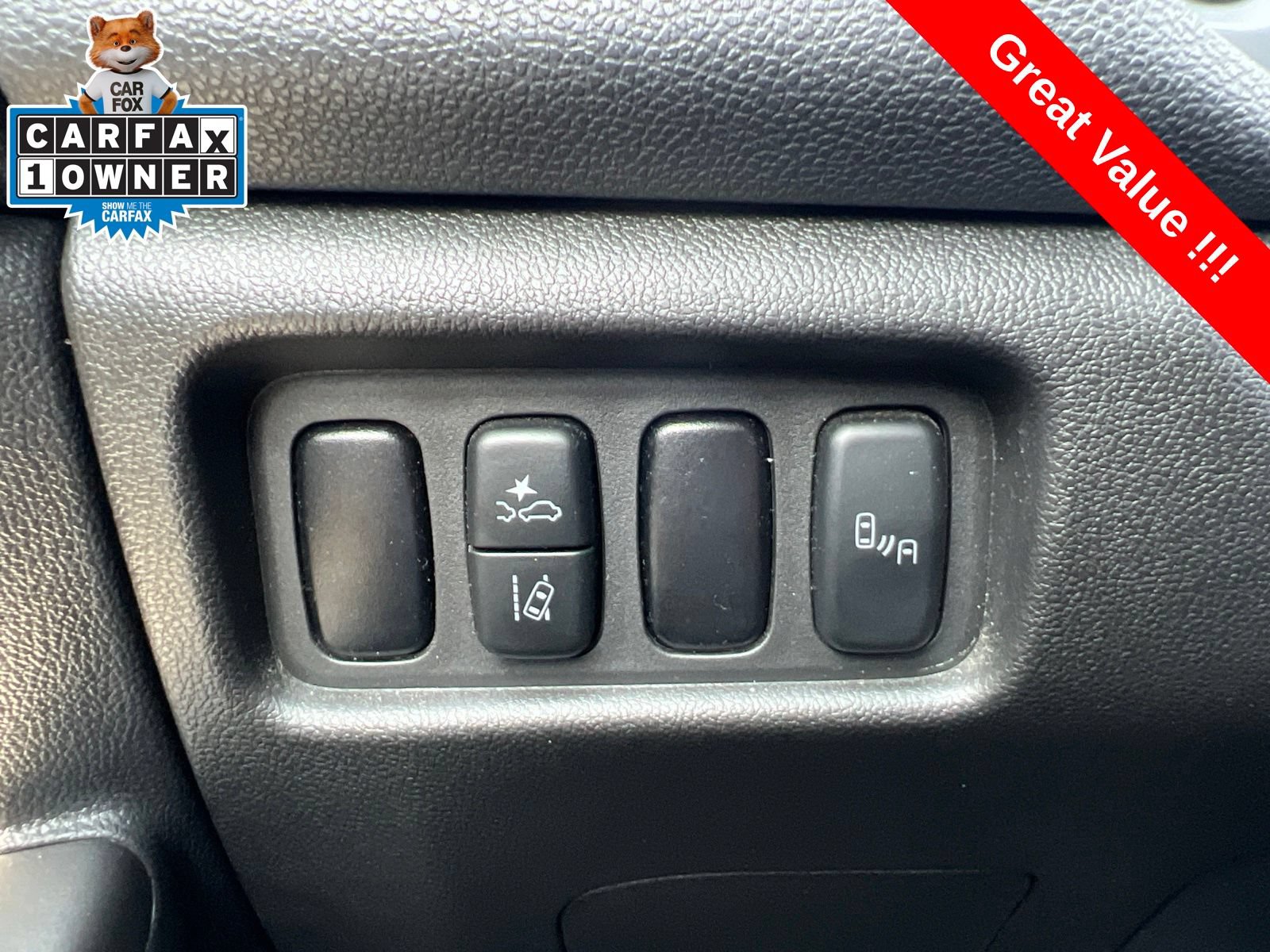Used 2024 Mitsubishi Outlander Sport SE AWD/4WD image 17