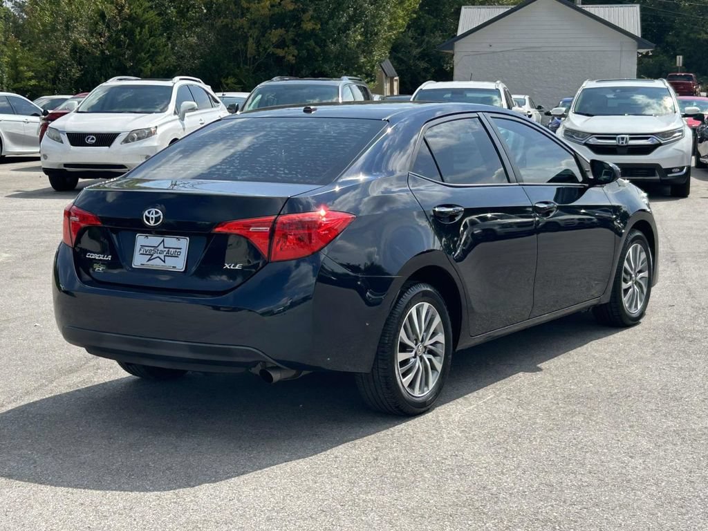 Used 2018 Toyota Corolla XLE FWD image 7