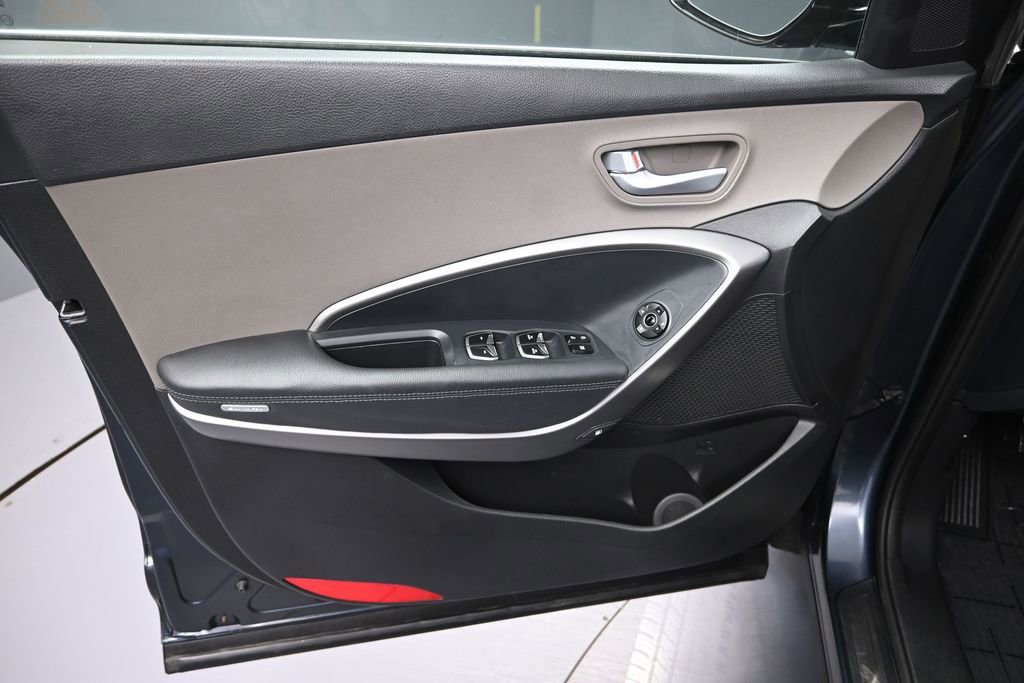 Used 2019 Hyundai Santa Fe XL SE w/ SE Premium Package 02 FWD image 10