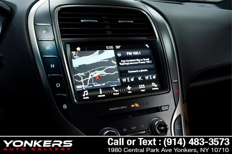 Used 2017 Lincoln MKX Reserve w/ Lincoln MKX Climate Package image 48