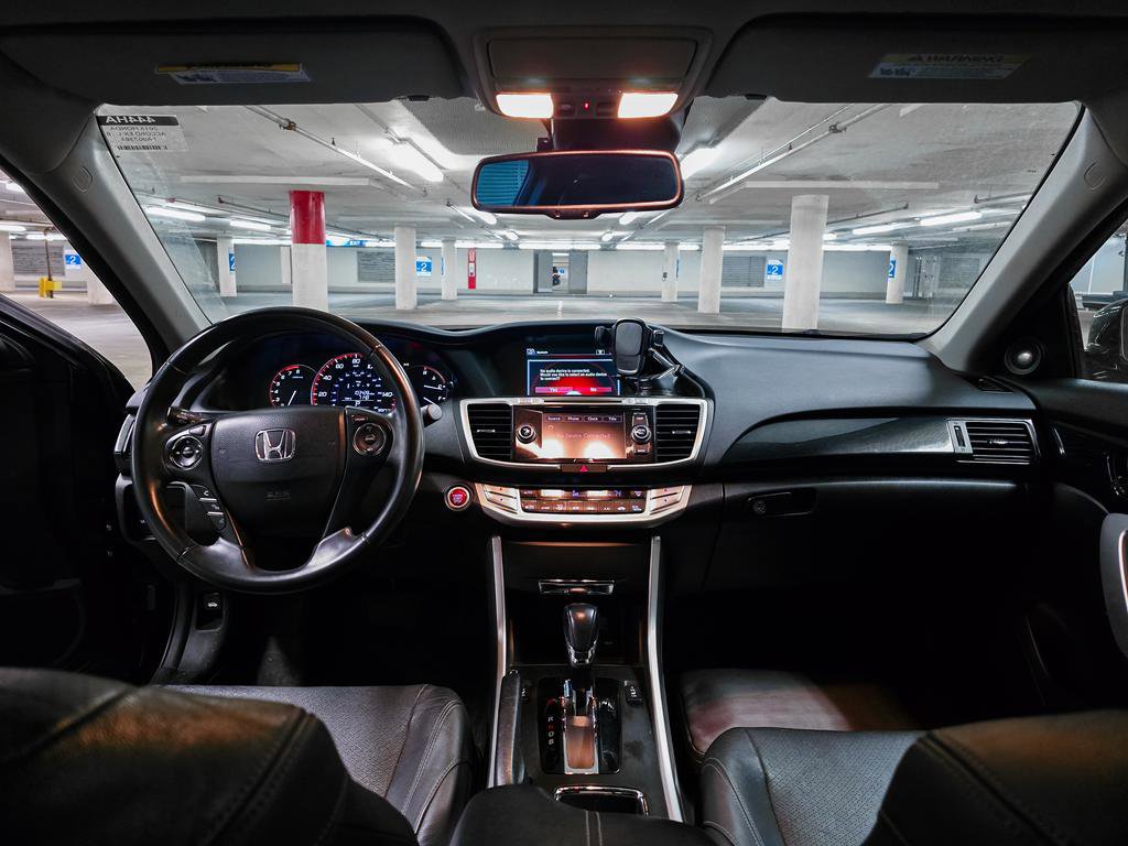 Used 2015 Honda Accord EX-L image 3