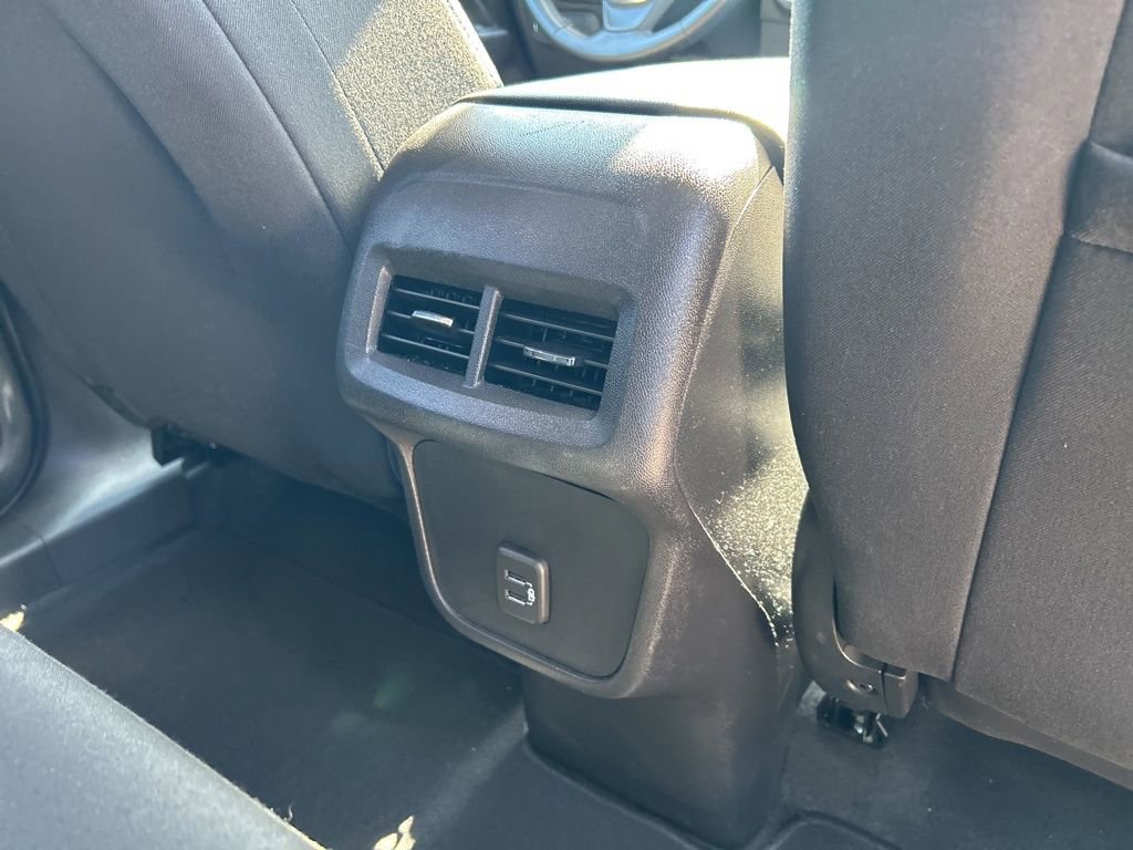 Used 2024 Chevrolet Equinox LT image 41
