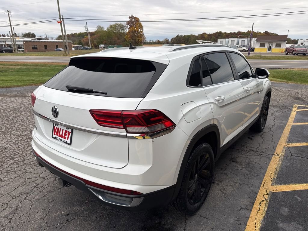 Used 2022 Volkswagen Atlas Cross Sport SE image 7