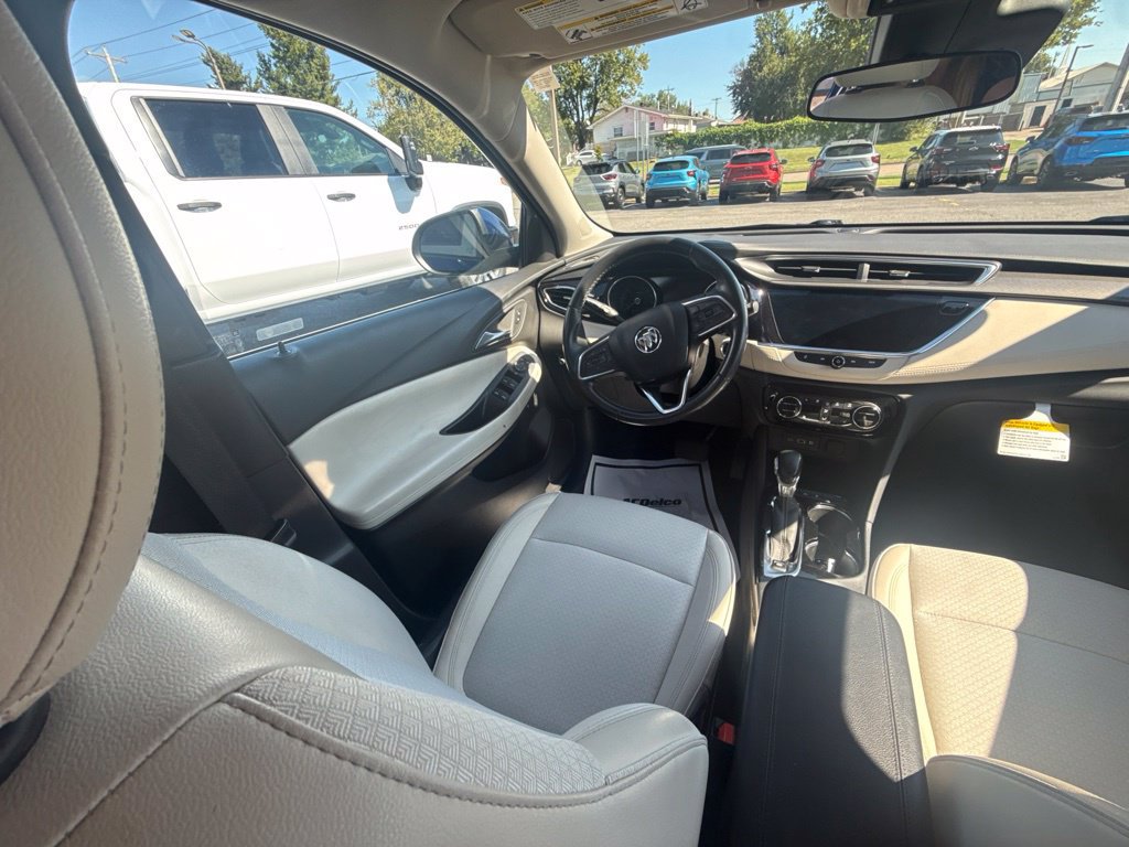 Used 2022 Buick Encore GX Select FWD image 15