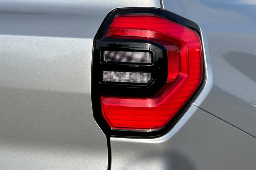 Used 2025 Toyota 4Runner TRD Off-Road Premium image 34