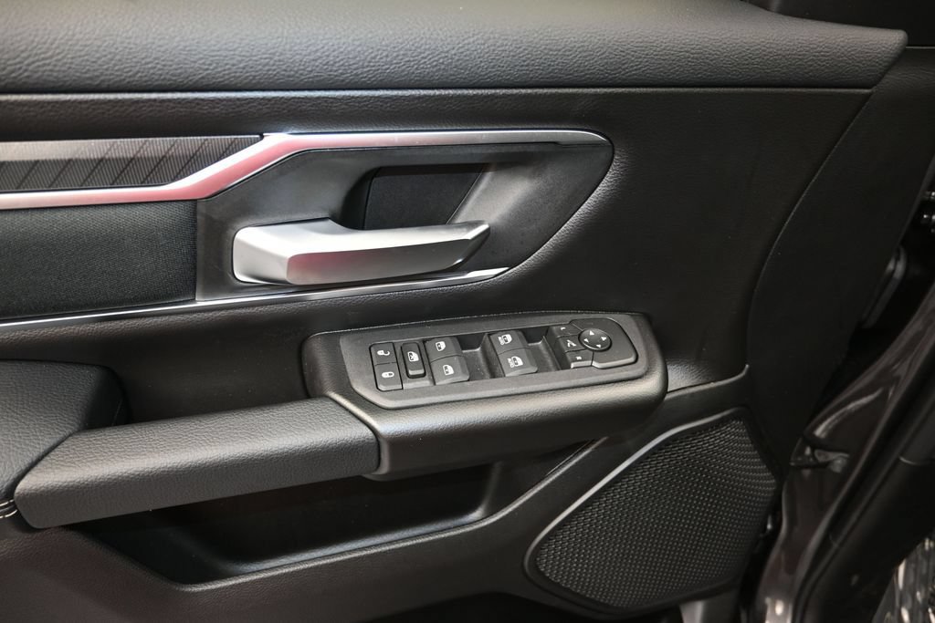 New 2026 RAM 1500 Big Horn AWD/4WD image 11
