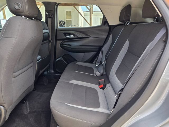 Used 2025 Chevrolet TrailBlazer LT AWD/4WD image 25