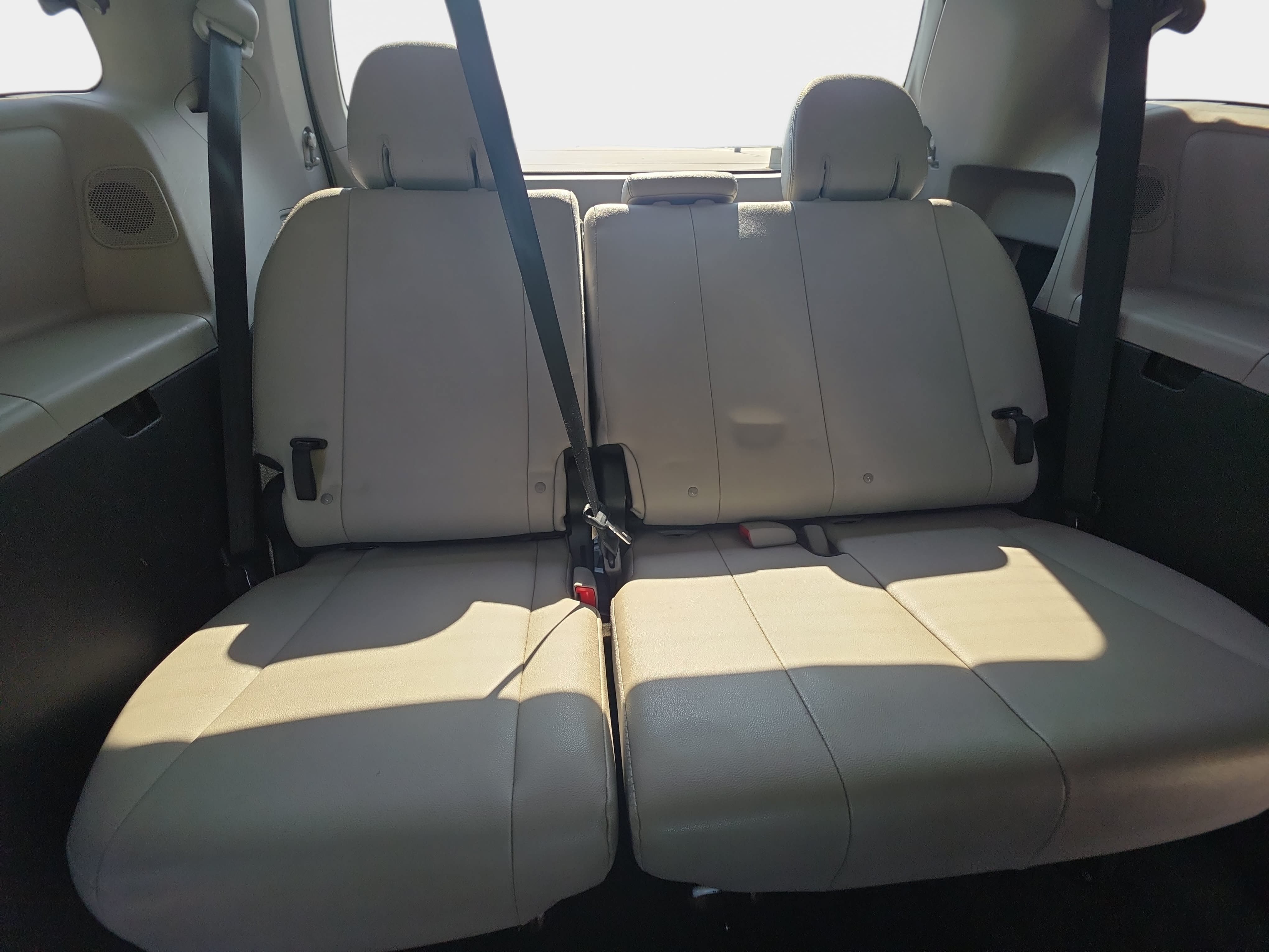 Used 2015 Toyota Sienna Limited Premium AWD/4WD image 12