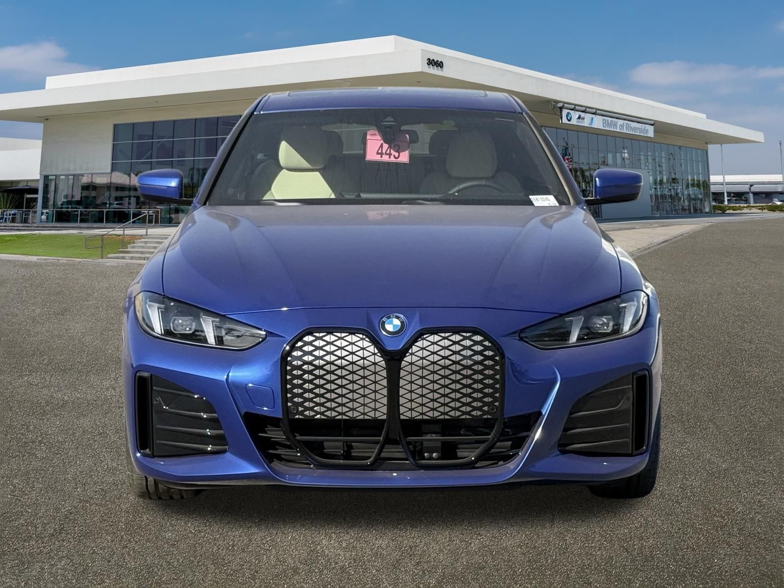 New 2026 BMW i4 eDrive40 RWD image 3