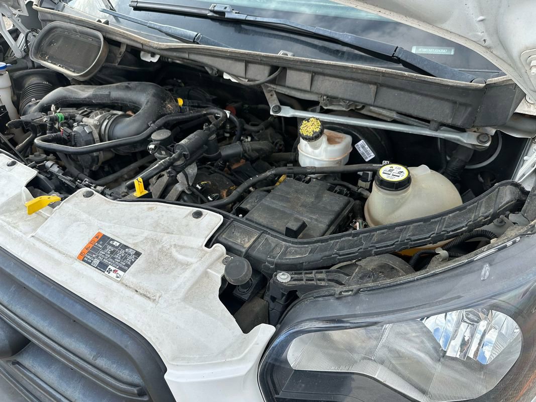 Used 2020 Ford Transit 250 148 High Roof RWD image 35