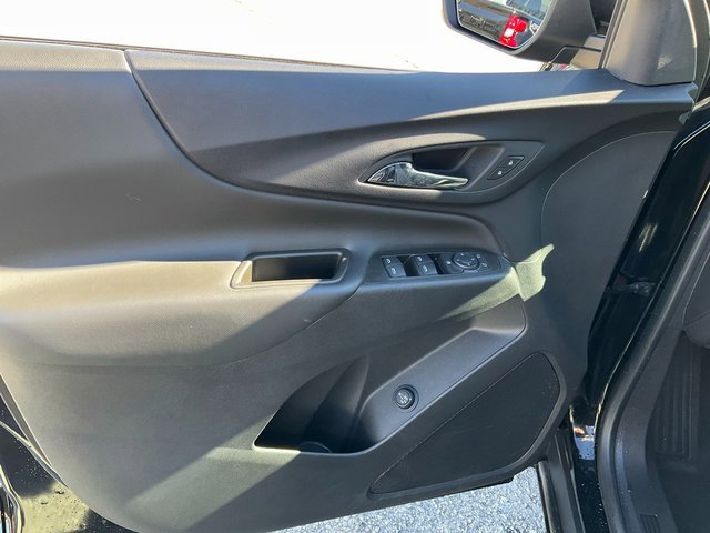 Used 2023 Chevrolet Equinox LT image 7