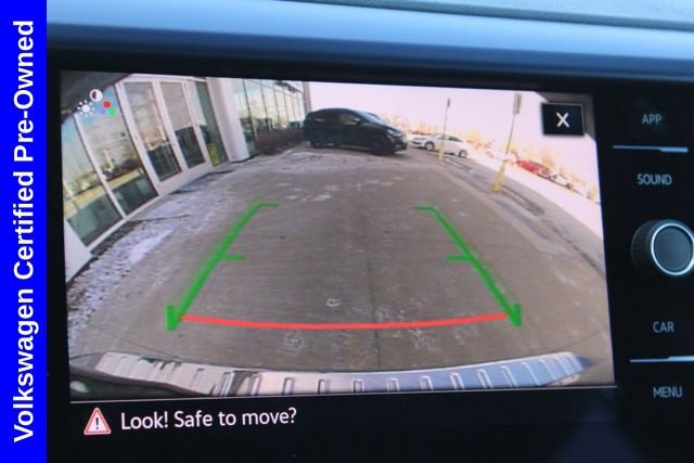 Used 2024 Volkswagen Taos SE image 38