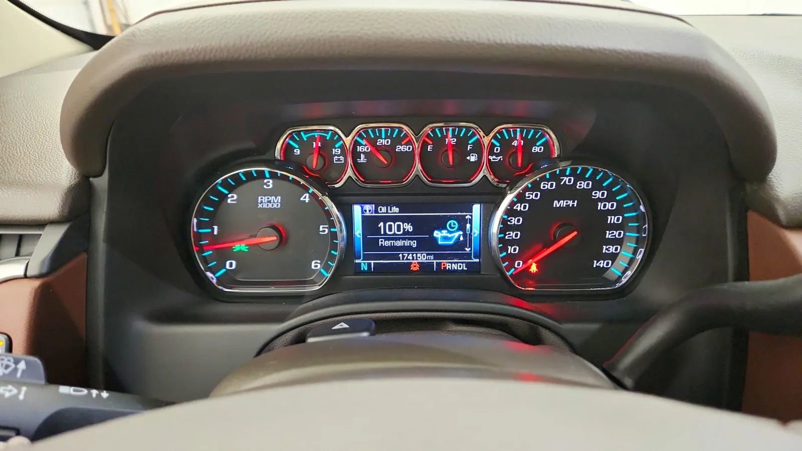 Used 2018 Chevrolet Suburban Premier image 26