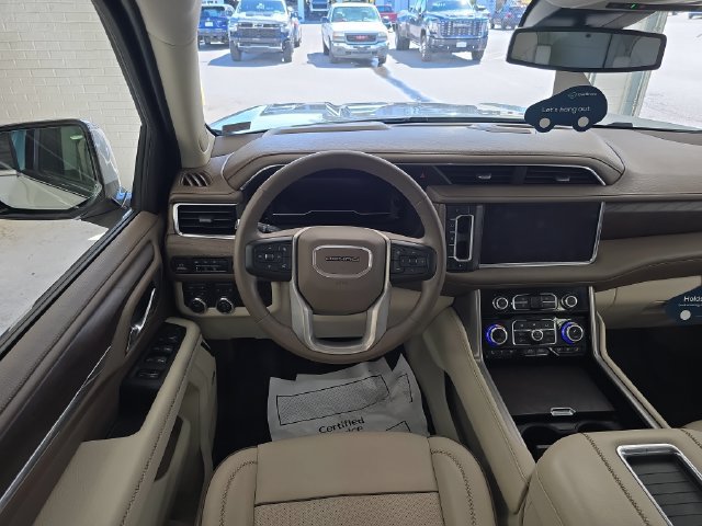 Certified 2023 GMC Yukon Denali AWD/4WD image 12