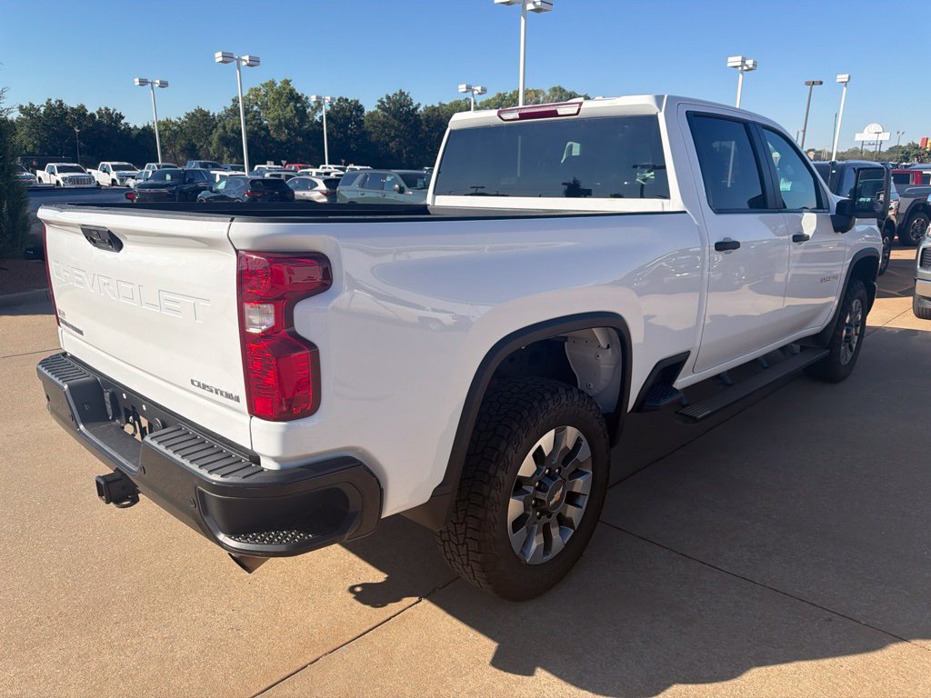 Used 2025 Chevrolet Silverado 2500 Custom w/ Custom Value Package AWD/4WD image 13