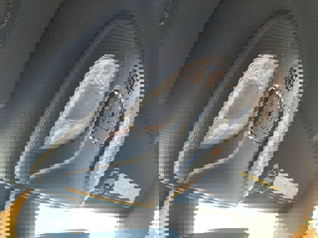 Used 2025 Jeep Compass Latitude image 27