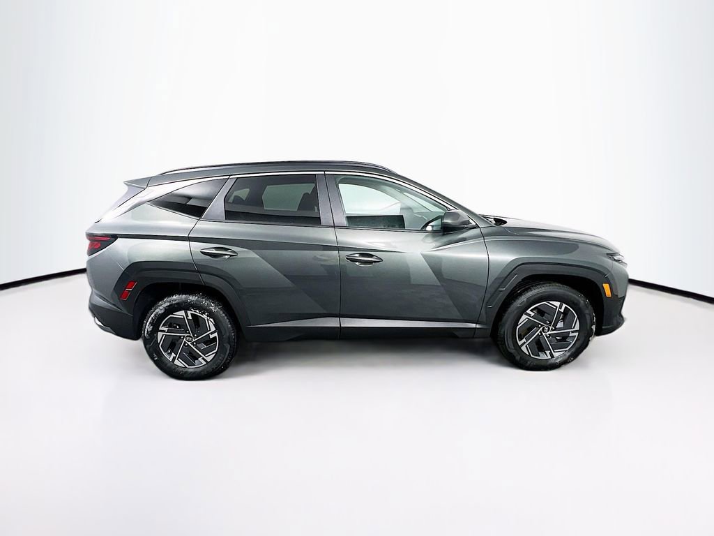 Used 2025 Hyundai Tucson Blue image 26