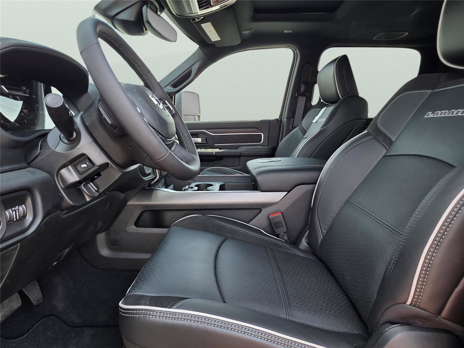 New 2026 RAM 2500 Laramie w/ Night Edition image 64