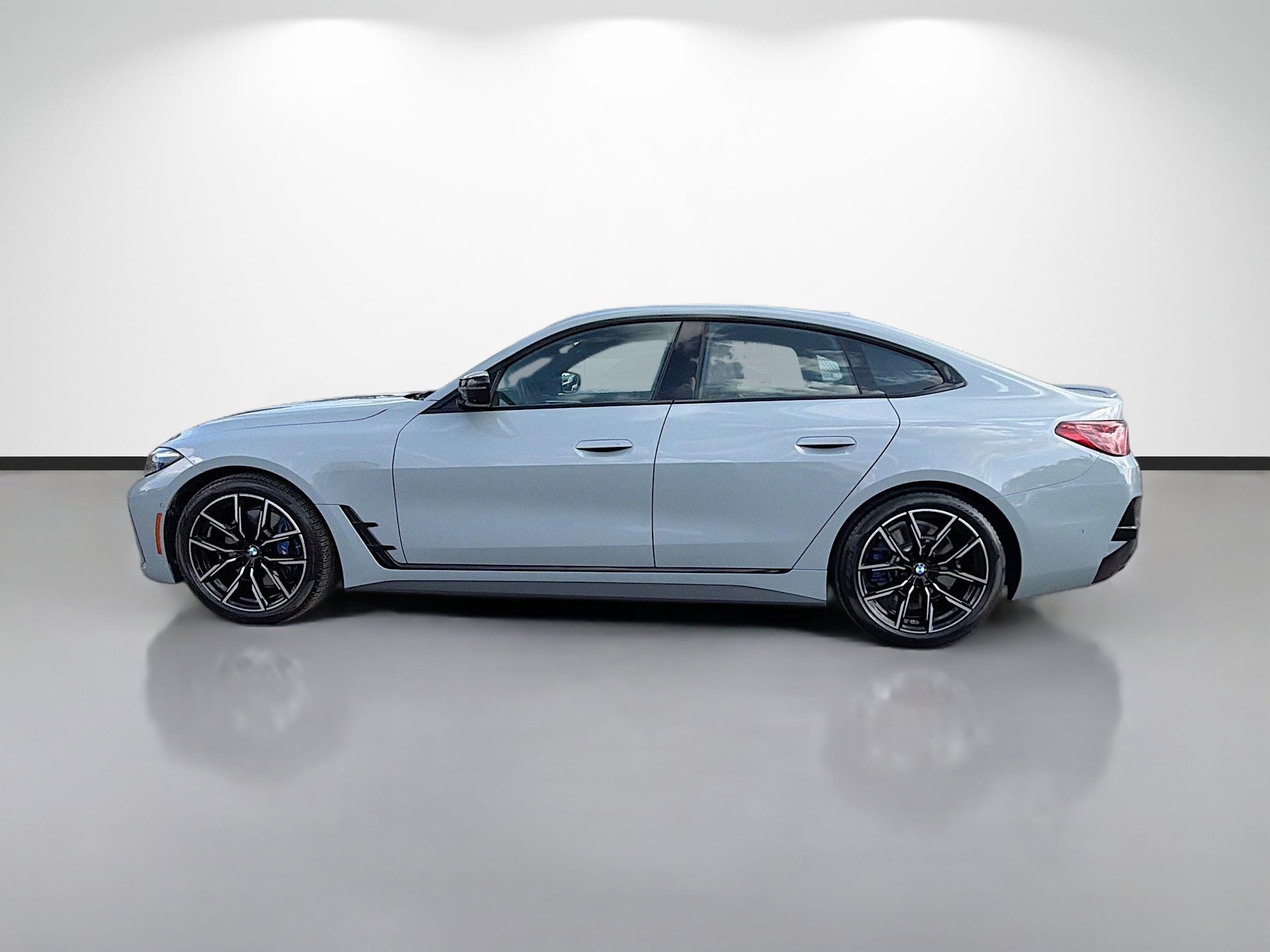 Used 2025 BMW M440i image 6