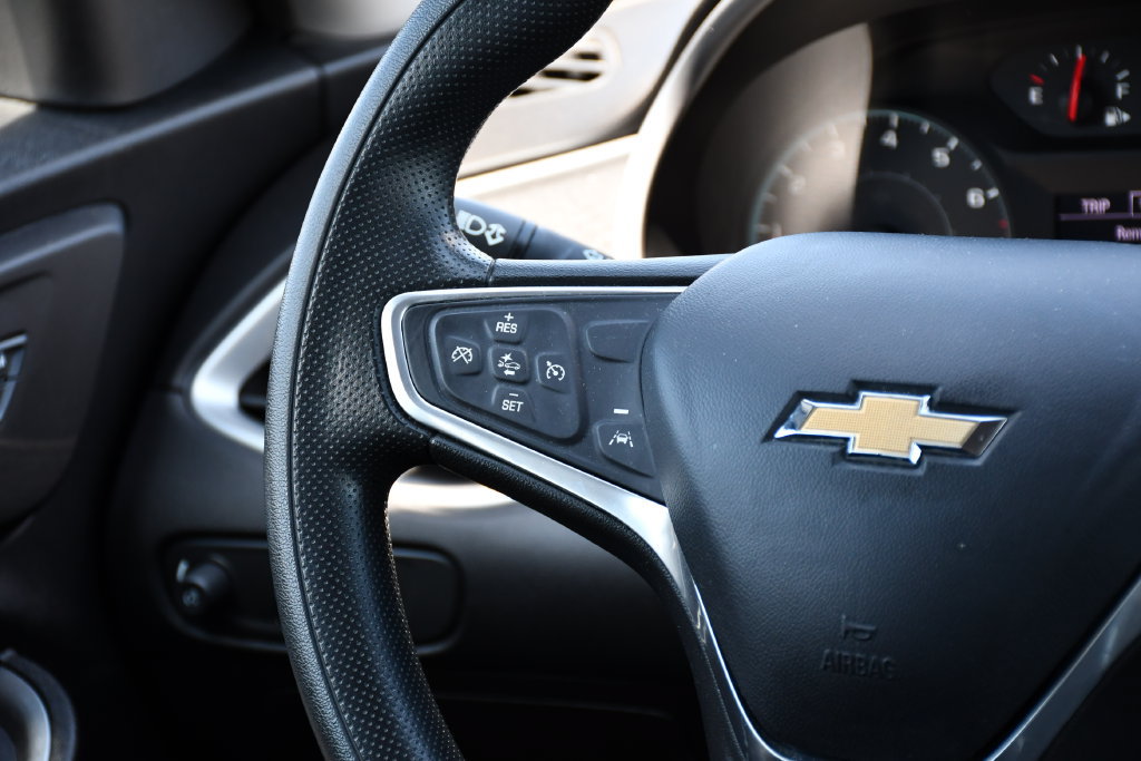 Used 2023 Chevrolet Malibu LT FWD image 26
