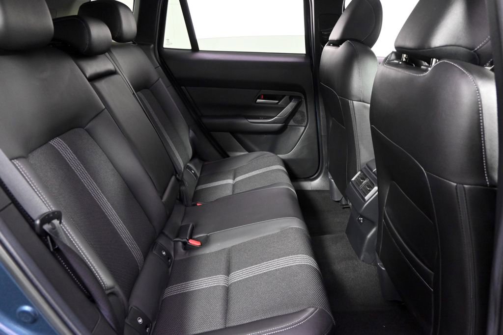 Used 2025 MAZDA CX-50 AWD 2.5 S w/ Premium Package image 18