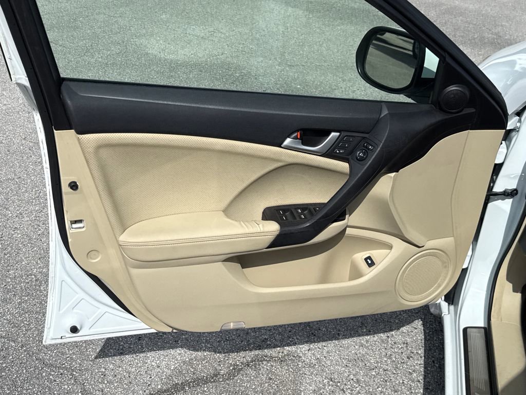 Used 2012 Acura TSX Sedan image 10