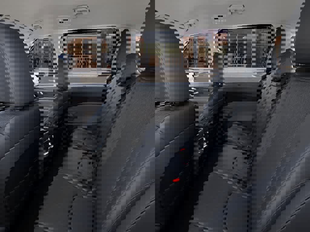 New 2026 Kia Carnival EX image 18