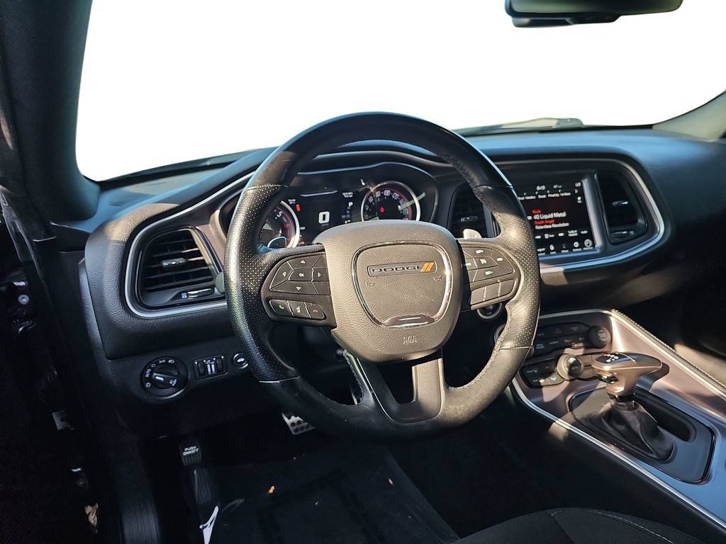 Used 2020 Dodge Challenger R/T Scat Pack w/ Driver Convenience Group RWD image 16