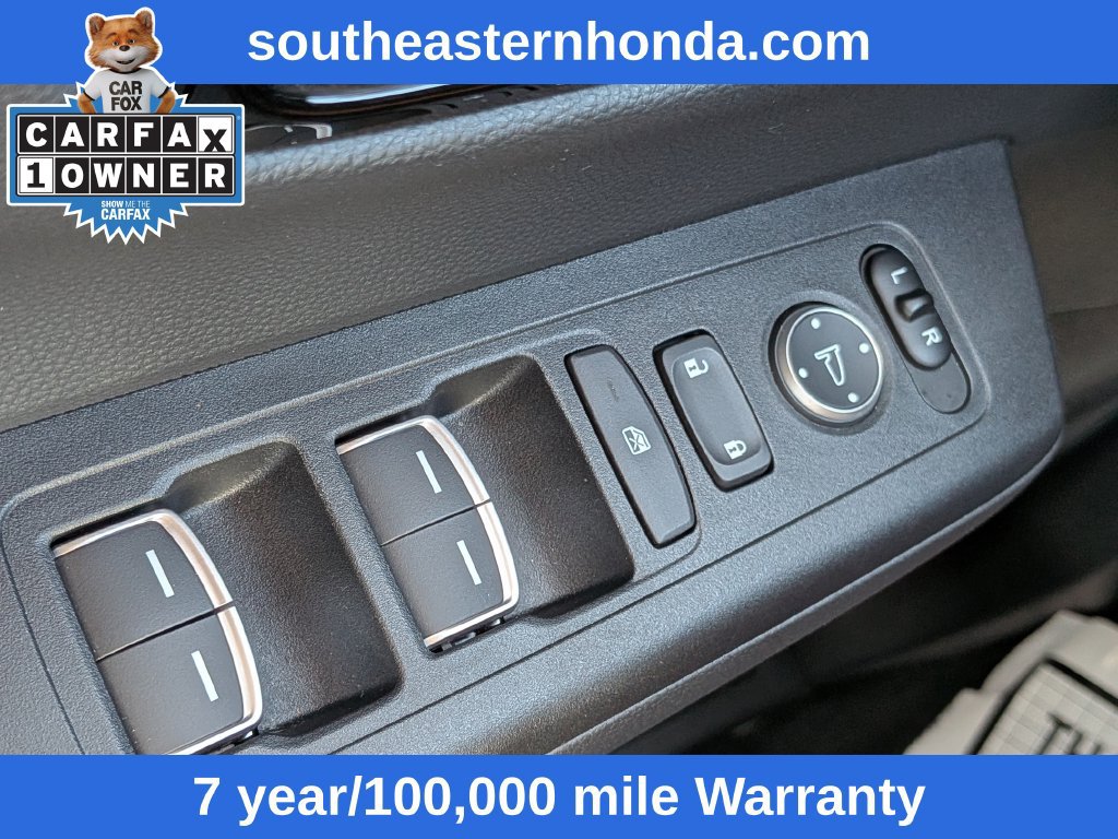 Used 2024 Honda CR-V Sport Touring image 28