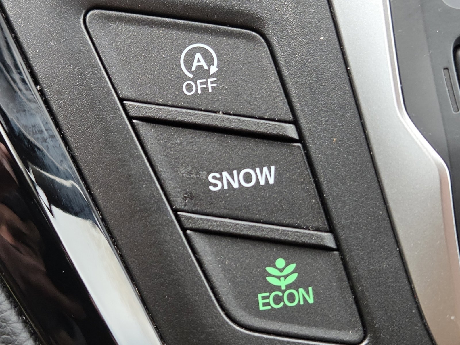 Certified 2025 Honda Odyssey Touring image 8