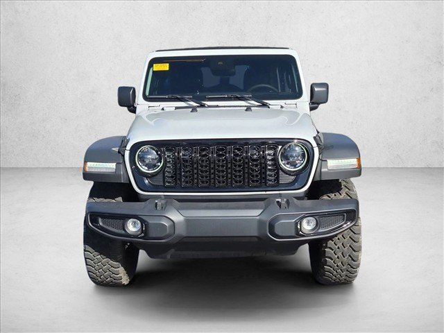 Used 2025 Jeep Wrangler Unlimited Sport AWD/4WD image 3