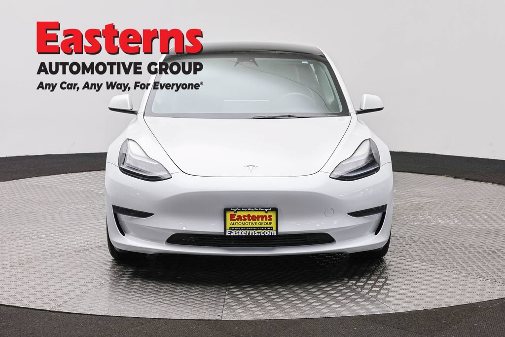Used 2023 Tesla Model 3 Standard Range RWD image 2