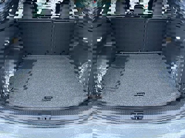 New 2026 Volkswagen Atlas Cross Sport SEL Premium R-Line image 18