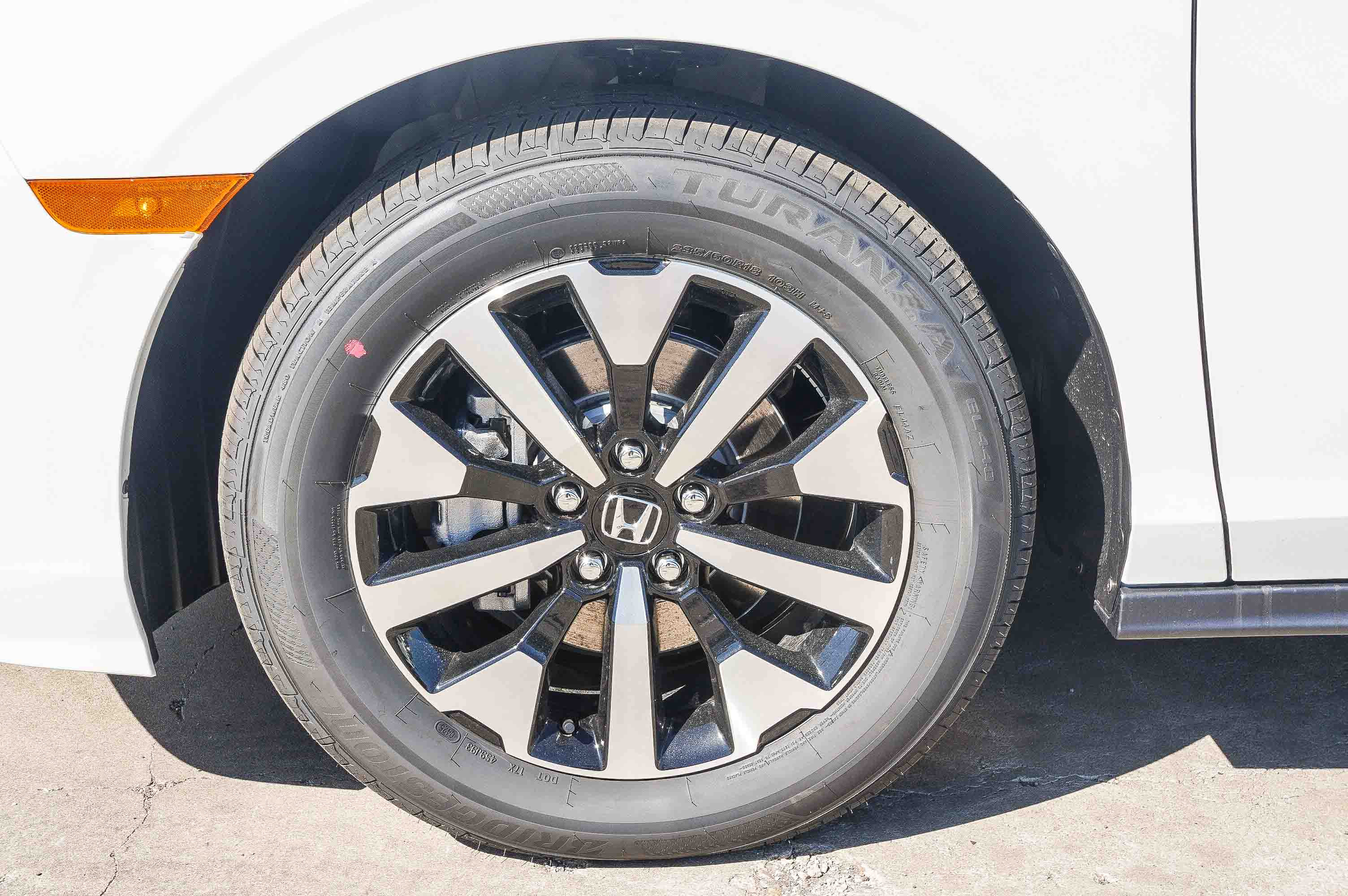 New 2026 Honda Odyssey EX-L image 10