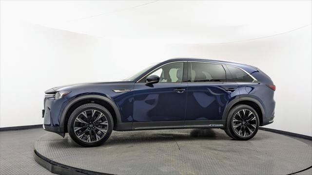 Used 2024 MAZDA CX-90 Plug-In Hybrid w/ Premium Plus AWD/4WD image 3