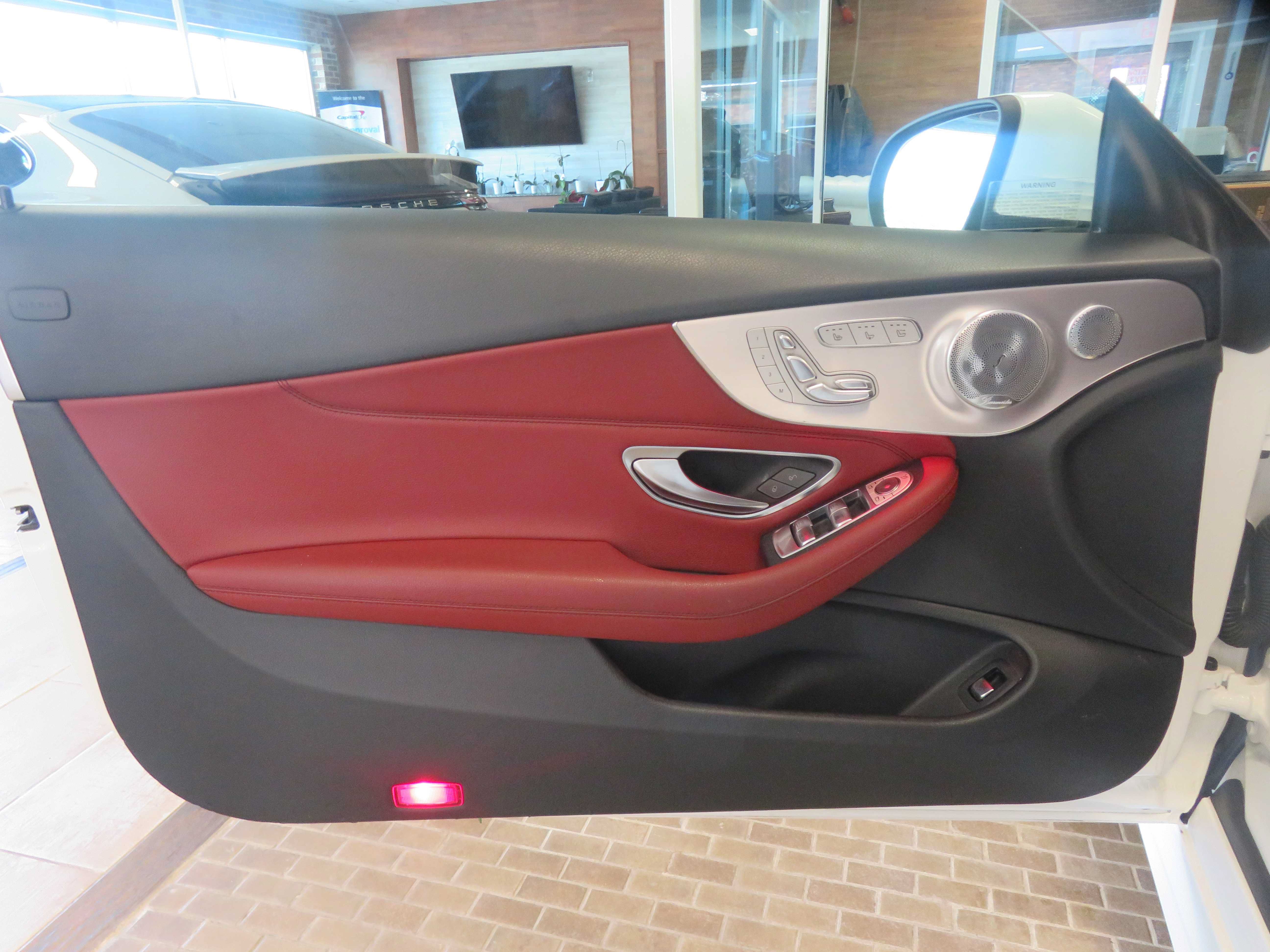 Used 2021 Mercedes-Benz C 300 Cabriolet image 13