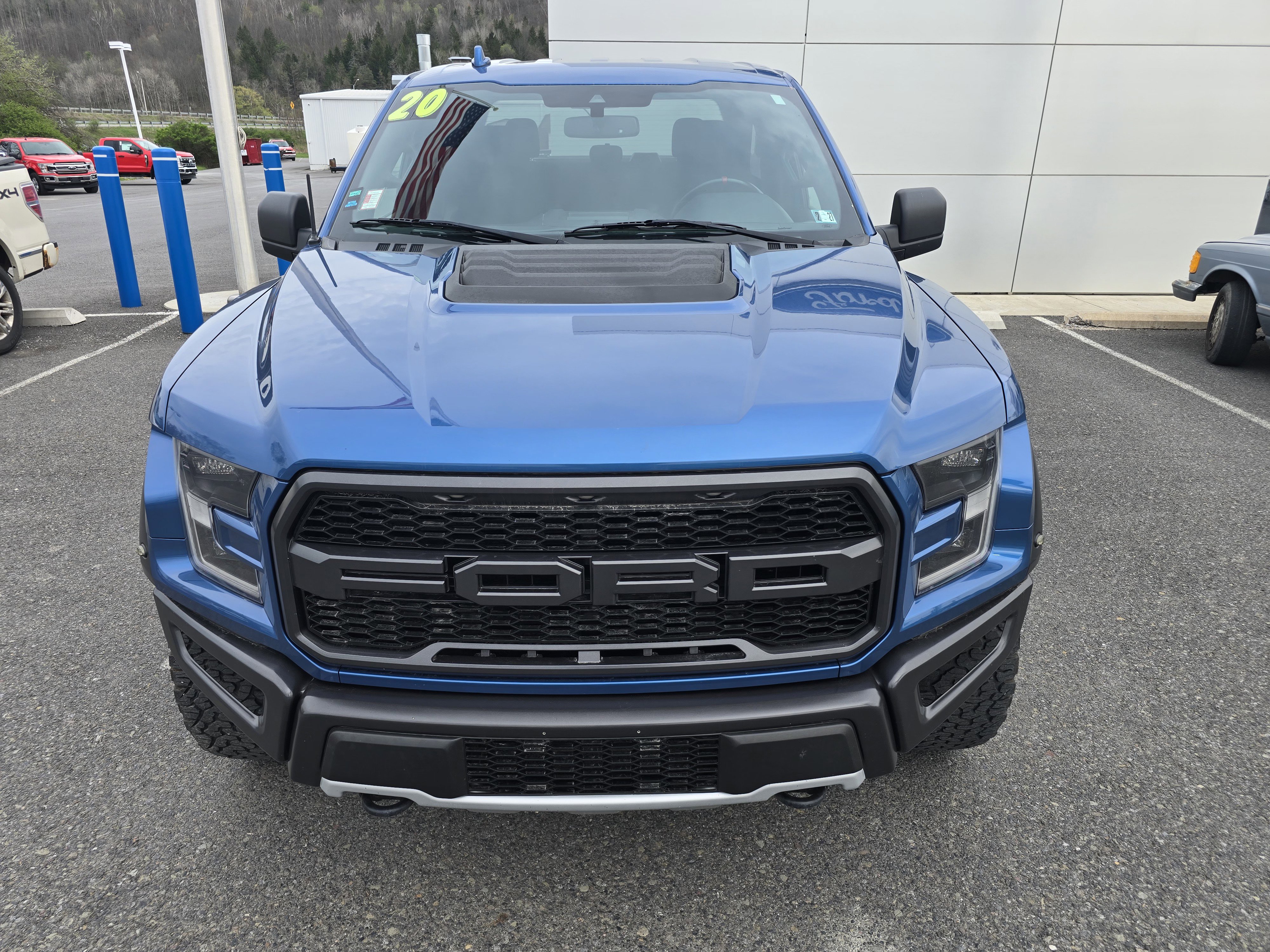 Used 2020 Ford F150 Raptor image 9
