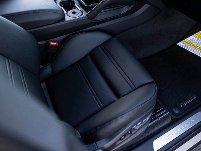 New 2026 Porsche Cayenne S image 49