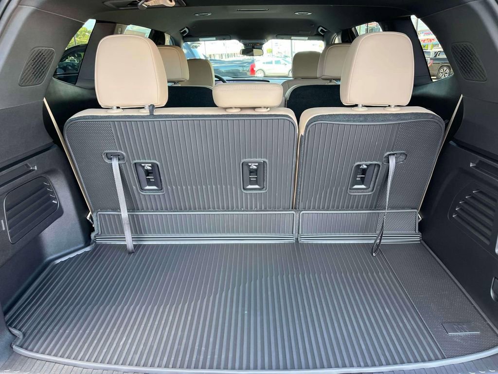 New 2026 Buick Enclave Preferred w/ LPO, Floor Liner Package image 19