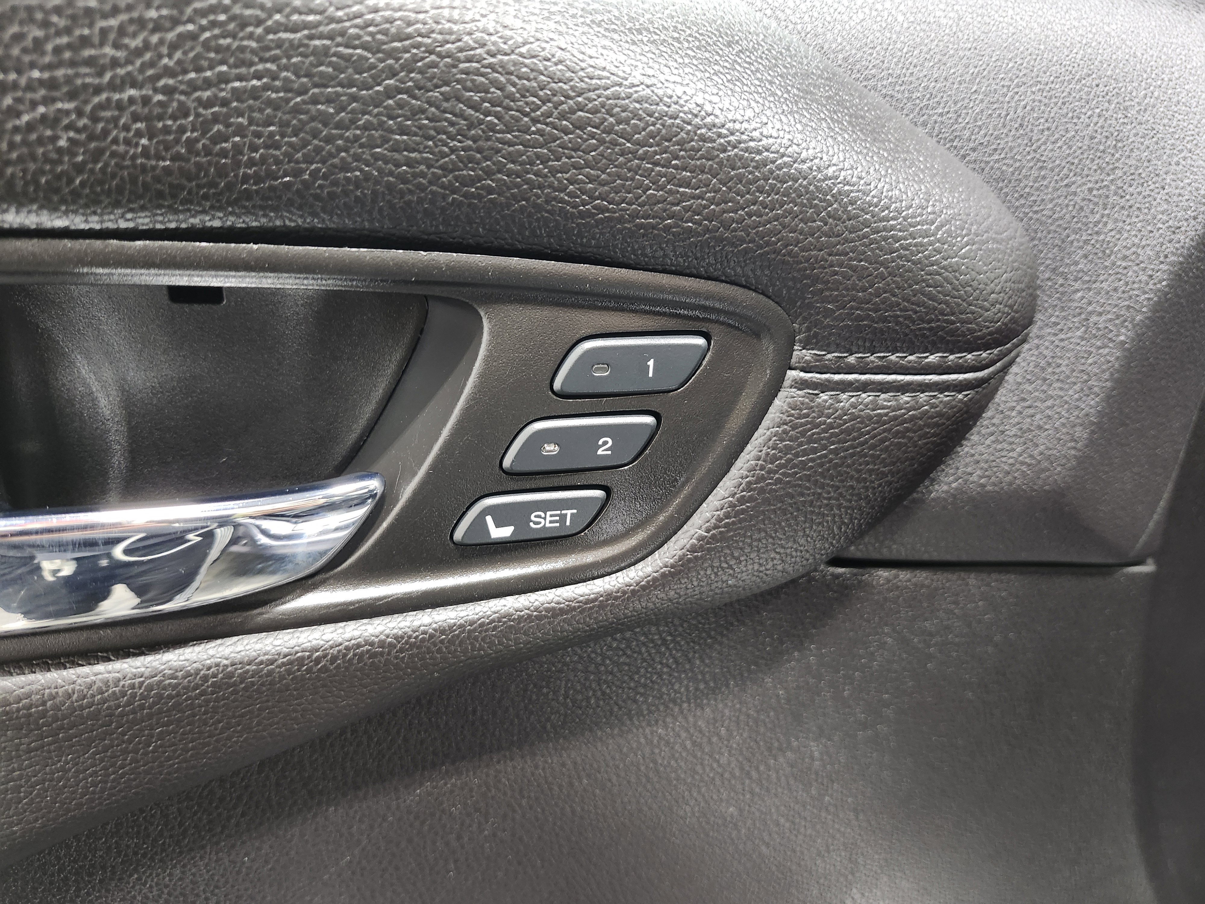 Used 2018 Acura RDX AWD image 28