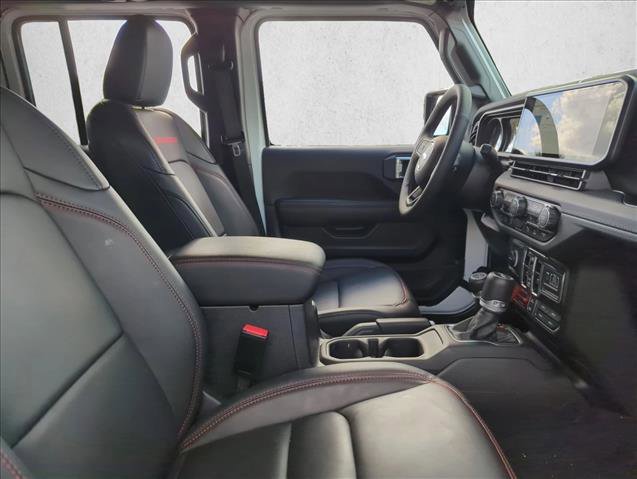 Used 2025 Jeep Wrangler Unlimited Rubicon image 27