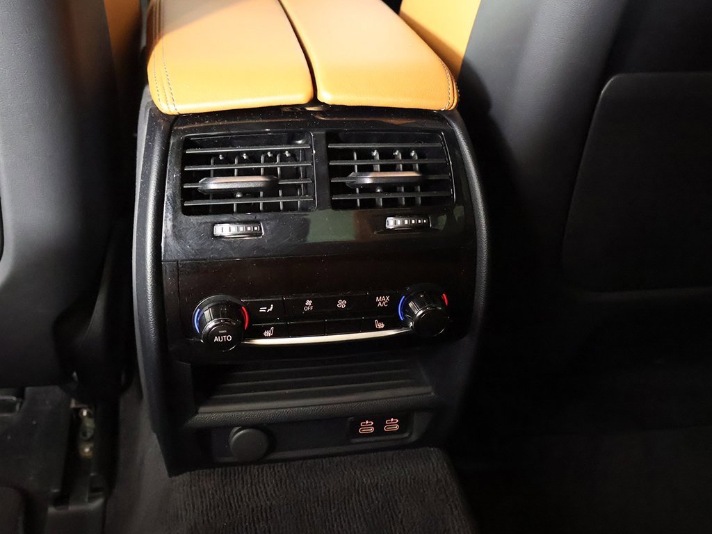 Used 2021 BMW M5 image 56