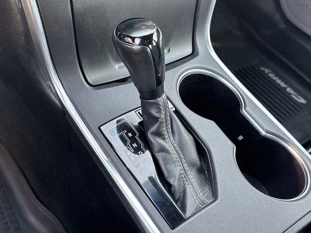Used 2017 Toyota Camry SE image 13