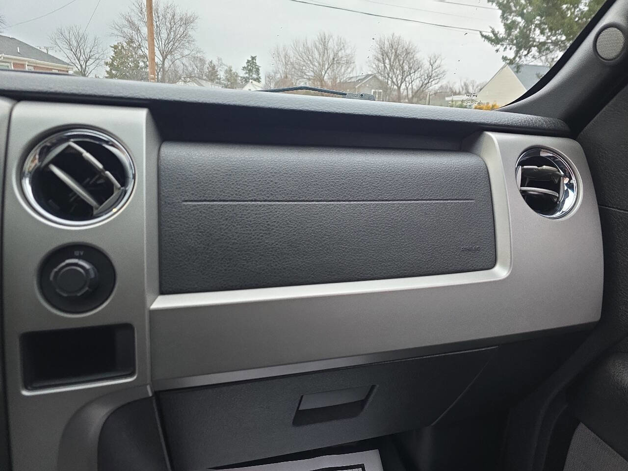 Used 2013 Ford F150 FX4 w/ Luxury Equipment Group image 31